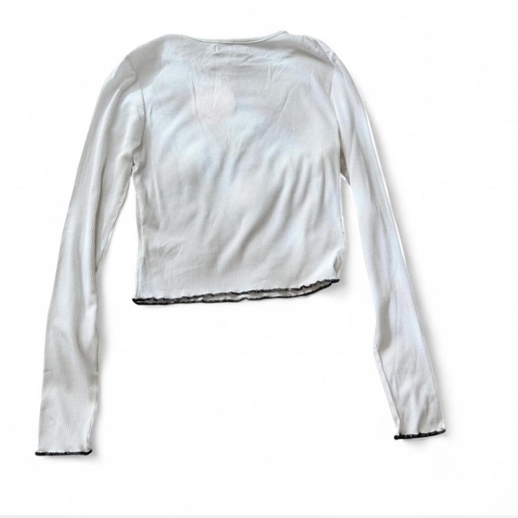 ‎Cropped Snake Lips Tee - Picture 4 of 16